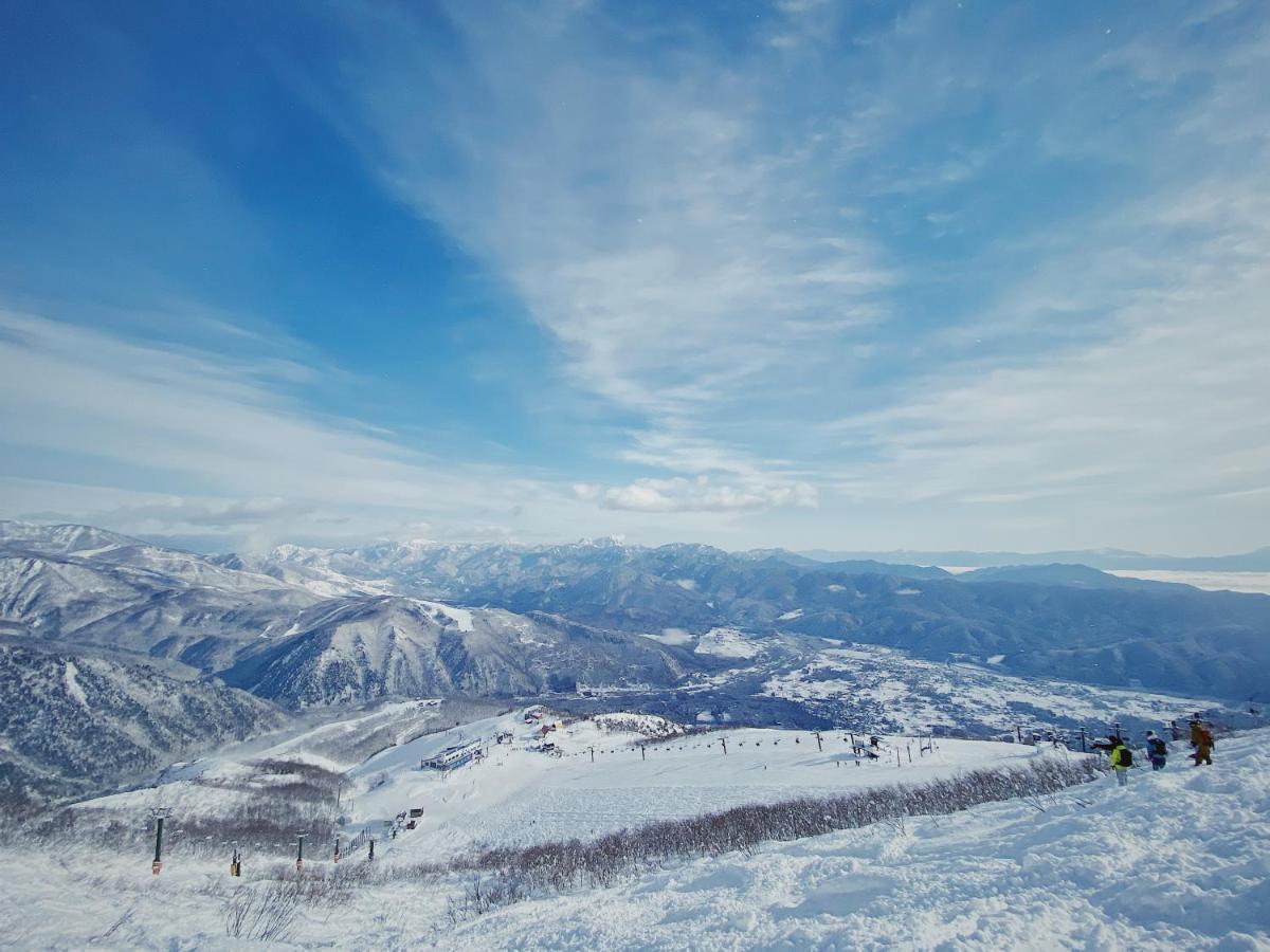 Apricot Pension Хакуба Екстериор снимка